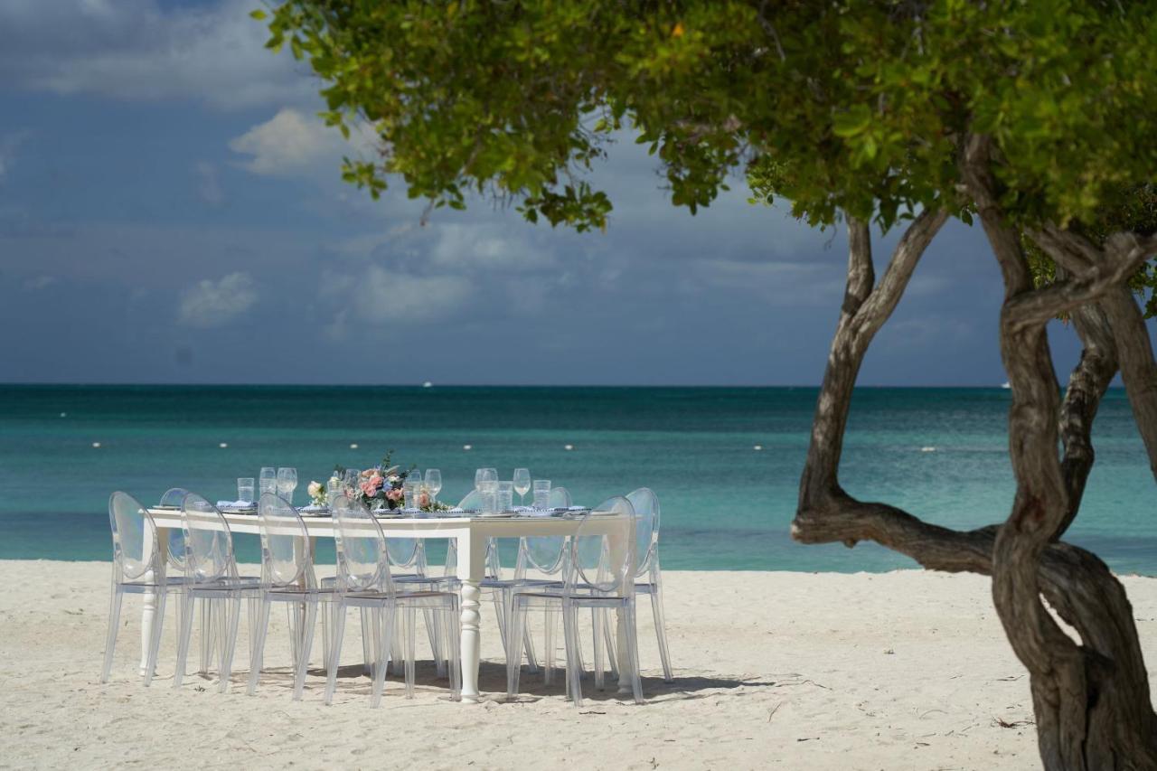 The Ritz-Carlton, Aruba Hotel Palm Beach Exterior foto