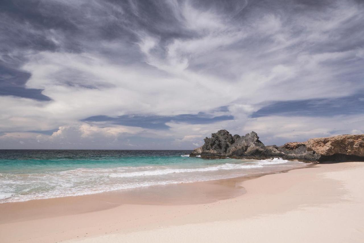 The Ritz-Carlton, Aruba Hotel Palm Beach Exterior foto