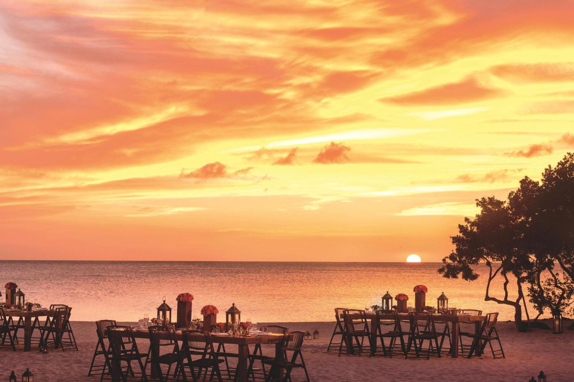 The Ritz-Carlton, Aruba Hotel Palm Beach Exterior foto